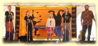 Rainmakers family folk group